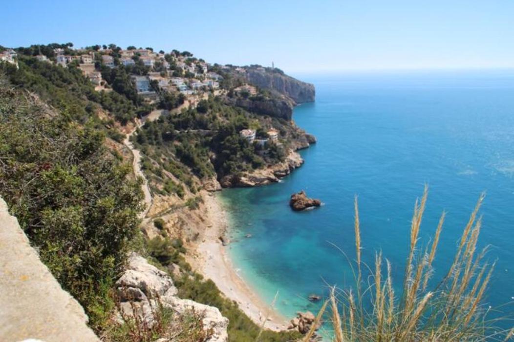 Charming Villa In Montemar With Private, Heated Pool And Sea Views Benissa Eksteriør billede