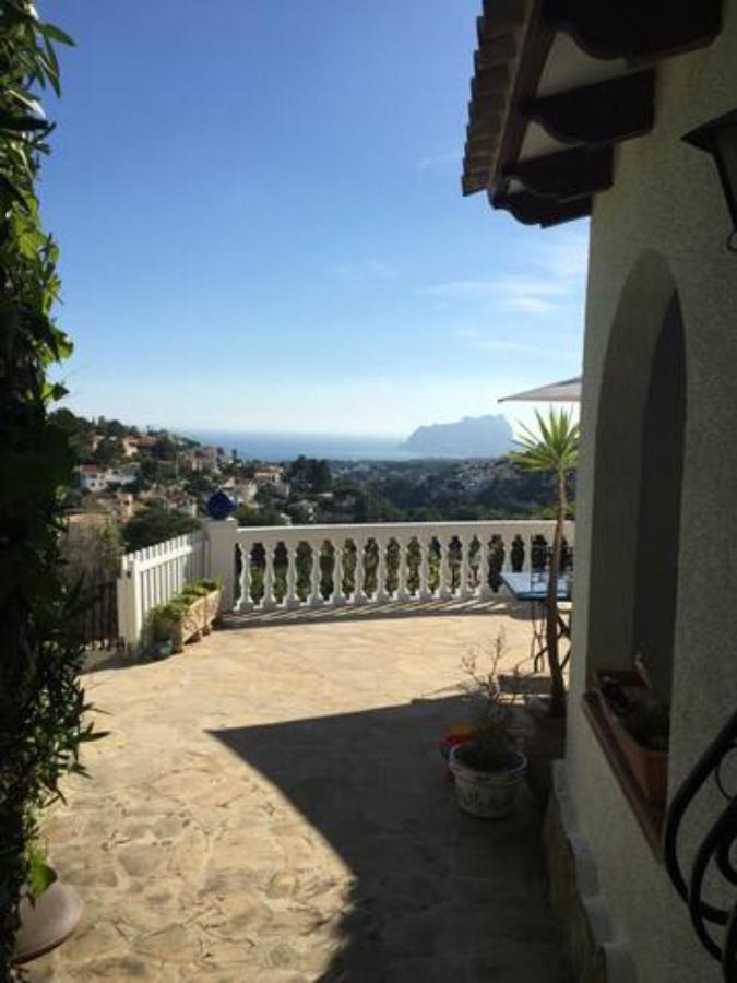 Charming Villa In Montemar With Private, Heated Pool And Sea Views Benissa Eksteriør billede