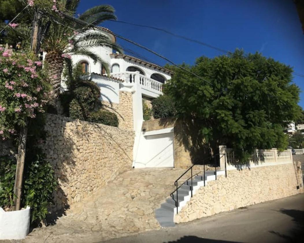 Charming Villa In Montemar With Private, Heated Pool And Sea Views Benissa Eksteriør billede